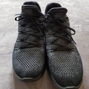 Nike Lunarepic Flynit 2 mens size 13